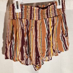 Rue 21 striped shorts with pockets size medium